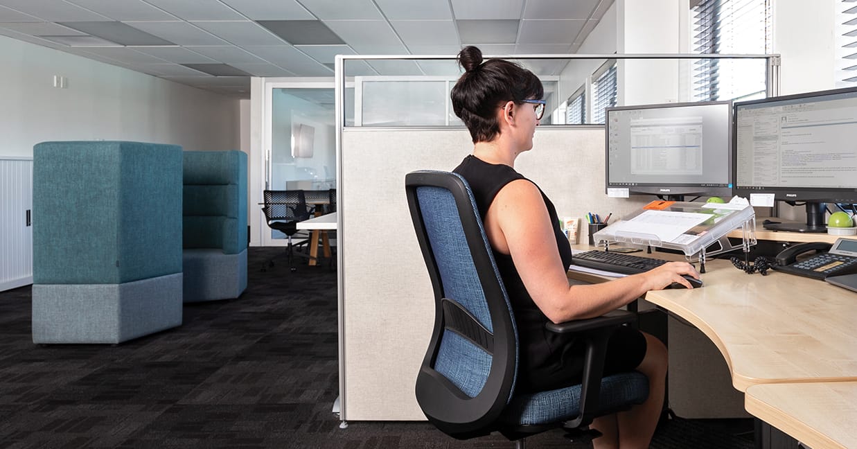 How to Create an Ergonomic Office Setup and Avoid Health Issues
