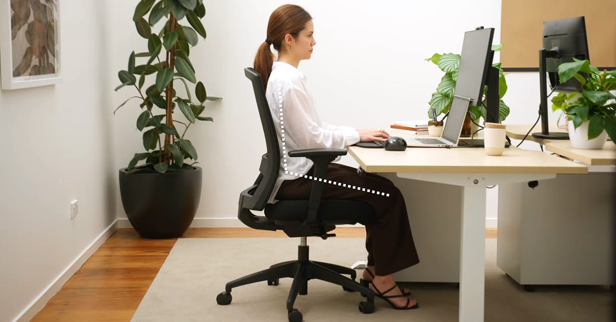 Ergonomic seating discount position at desk